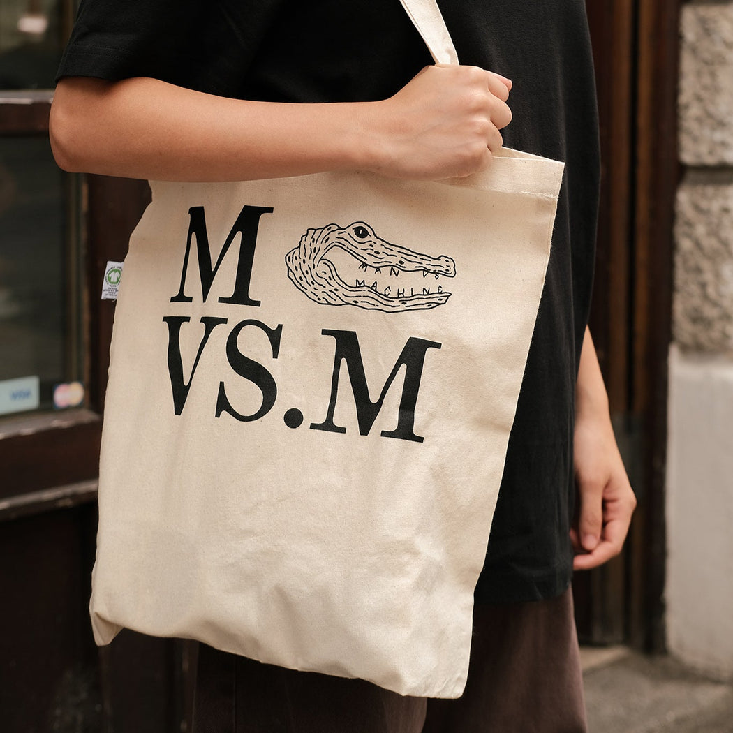 MAN VS MACHINE SHOPPER "CROCODILE PRINT"